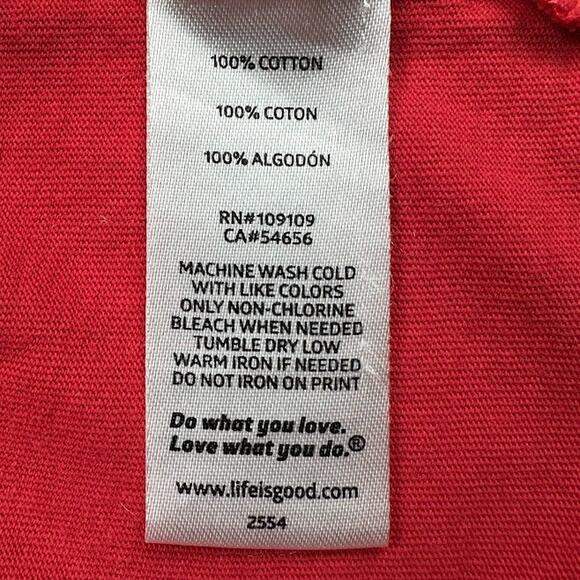 Life Is Good Top Women Large Red Crusher Tee Classic Fit Snowflake Heart Holiday - Picture 8 of 12